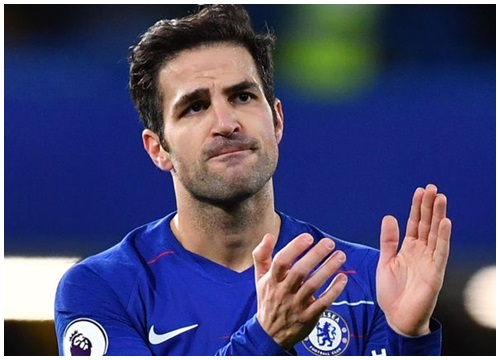 Fabregas tạm biệt CĐV Chelsea trong nước mắt