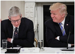 Giữa lúc Apple gặp khó khăn, tổng thống Trump lại yêu cầu sản xuất iPhone tại Mỹ