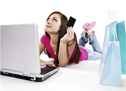 Kinh nghiệm mua sắm quần áo online an toàn và tiết kiệm