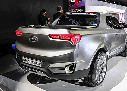 Tờ giấy nhỏ dán trên chiếc xe giống Tucson 2019 tiết lộ điều bất ngờ về một mẫu Hyundai mới