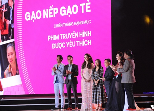 WeChoice Awards 2018: Gạo Nếp Gạo Tẻ là phim truyền hình Việt được yêu thích nhất năm!