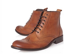 Cách kết hợp bộ suit nam tuyệt đẹp với những đôi boots sang trọng đem lại vẻ ngoài lịch lãm cho các quý ông