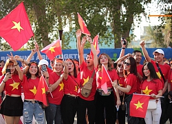 Fangirl Việt Nam và bạn bè châu lục khoe sắc tại Asian Cup 2019