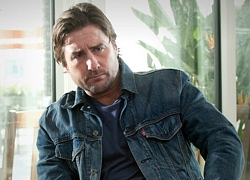 Luke Wilson vào vai Pat Dugan - nhân vật được tạo ra dành riêng cho anh trong Stargirl