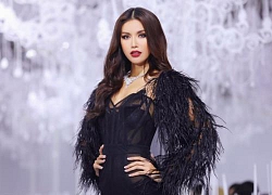 Nếu bạn nghĩ 'giấc mộng Hoa hậu' khiến Minh Tú 'xao lãng' nghiệp mẫu, xem ngay loạt ảnh catwalk 'thần thánh' của cô nàng nhé!