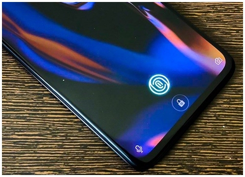 OnePlus 7 lộ ảnh thực tế với màn hình không viền, không notch