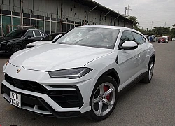 Siêu SUV Lamborghini Urus đầu tiên Việt Nam của Minh 'Nhựa' ra biển 'lộc'