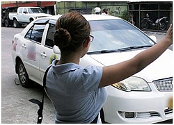 Tài xế taxi tham lam nhất VBB: Khách xin chuộc điện thoại để quên trên xe còn chê '"500k không đủ ăn sáng"