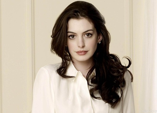 Anne Hathaway sẽ đóng vai chính trong bộ phim The Witches