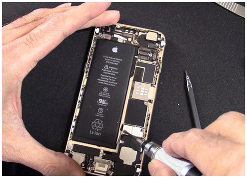 Apple đã thay 11 triệu pin iPhone trong năm 2018, mọi năm chỉ là 1 - 2 triệu pin