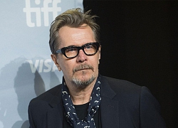 Gary Oldman trở thành phản diện chính trong The Courier