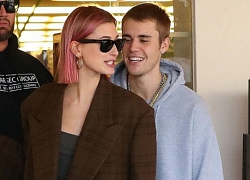 Hé lộ ngày tổ chức hôn lễ của Justin Bieber và Hailey Baldwin sau khi quyết định lùi lịch cưới