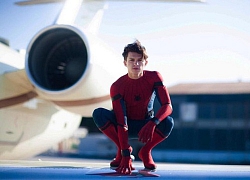 Mổ xẻ trailer 'Spider-Man: Far From Home': Người Nhện còn sống 'nhăn răng', kẻ phản diện Mysterio là bản sao của Doctor Strange?