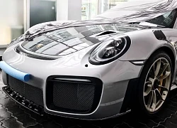 Siêu xe mạnh nhất dòng 911 của nhà Porsche - GT2 RS 2018 đã có mặt tại Hà Nội