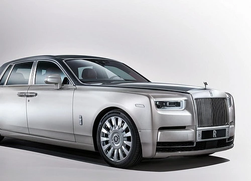 Rolls-Royce đứng trước thách thức không thể lắp được xe