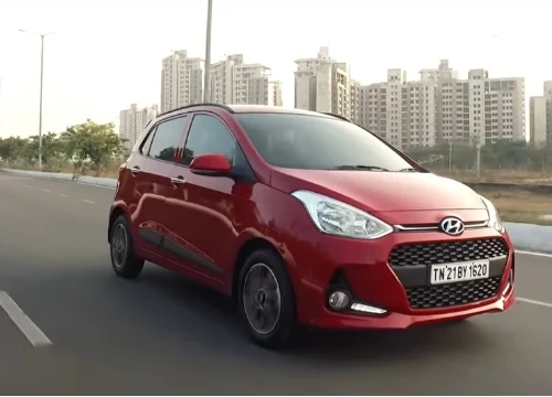 150 triệu ô tô Hyundai i10, Camry 500 triệu: Nhưng dân Việt vẫn chỉ xe máy thôi