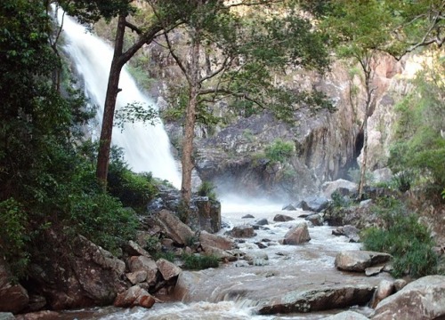 Ba người tử vong tại thác Tà Gụ (Khánh Hòa), trong đó có 2 chiến sĩ nghĩa vụ