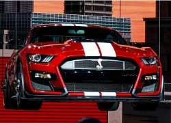 "Hổ mang chúa" Ford Mustang Shelby GT500 2020 đầu tiên được sản xuất có mức giá 25,5 tỷ đồng