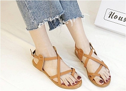 Những kiểu sandal đế bệt giúp các nàng tự tin tỏa sáng