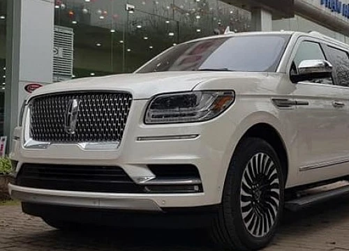 Lincoln Navigator L Black Label 2019 màu trắng về Việt Nam