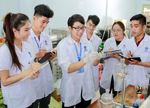 Tuyển sinh 2019: Ngành sư phạm, y khoa sẽ có điểm sàn riêng