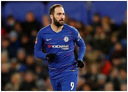 Chấm điểm Chelsea: Willian gánh đội, Higuain ra mắt không như mong đợi