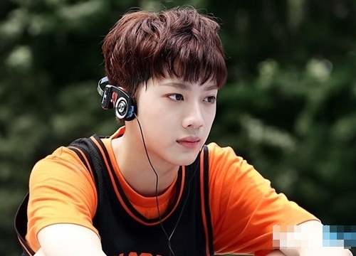 Lai Guan Lin sẽ đảm nhận vai chính trong drama Trung A Little Thing Called Love