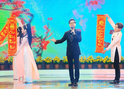 150 nghệ sĩ chúc Tết Kỷ Hợi 2019 - clip chúc Tết kỷ lục của giới showbiz