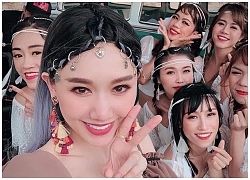 Diện đồ như dancer, Hari Won vẫn giành nổi bần bật vì nước da trắng bật tông hơi... khó hiểu