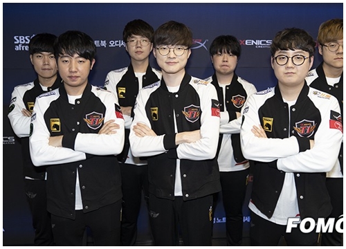 LMHT: Đến Dream Team SKT T1 cũng thua sấp trước một Griffin quá hùng mạnh, ván 1 thậm chí còn chẳng được mạng hạ gục nào