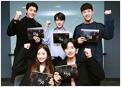 Park Hae Jin - Jo Bo Ah dự đóng phim hài lãng mạn, 'Four Men' bị lãng quên và Ren (Nu'est) chẳng thể ra mắt