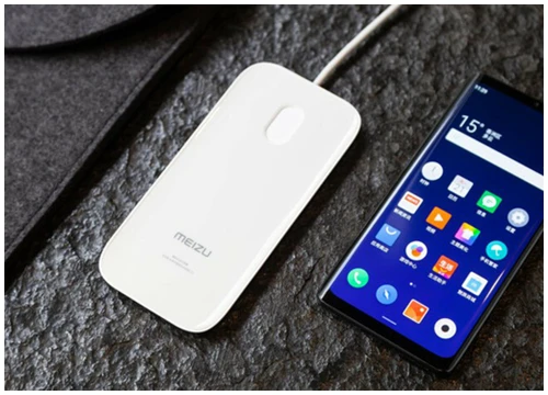 Smartphone không nút, không cổng kết nối có thể không lố như chúng ta nghĩ