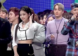 3 phóng viên Hàn gây sốt vì tiết lộ chuyện cặp idol Kpop hàng đầu lén lút tán tỉnh trong show âm nhạc