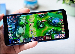 5 mẫu smartphone giá tốt, mua để chơi game ngày Tết