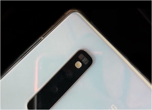 Galaxy S10 Pearl White lộ ảnh, xác nhận cách phối màu mới