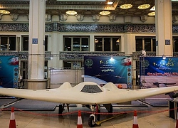 Iran giới thiệu các UAV bản sao chép từ các máy bay chiến lợi phẩm từ Mỹ