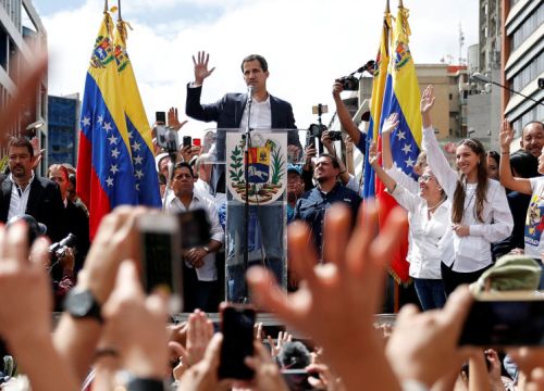 Nóng: Trump tuyên bố đưa quân đội đến Venezuela là một lựa chọn