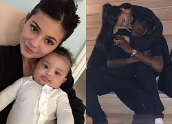 Vừa tổ chức sinh nhật 1 tuổi cho con, Kylie Jenner lại làm dân tình bàn tán rần rần vì úp mở có thai lần 2?