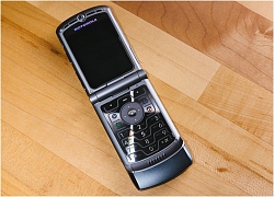 Bản dựng tuyệt đẹp về chiếc Motorola RAZR màn hình gập