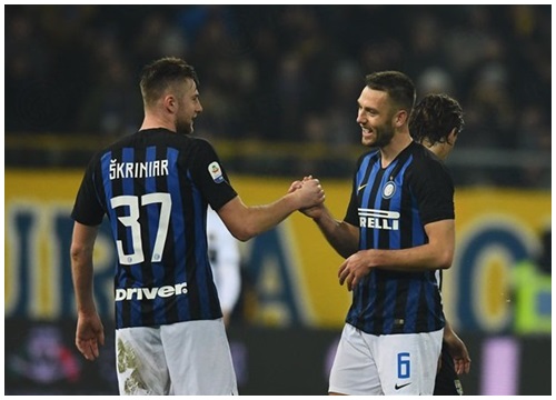 'Cậu ấy và Icardi đều là tiền đạo chủ lực. Perisic đập tan mọi tin đồn'