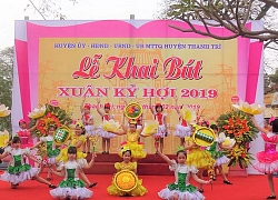 Hà Nội: Chọn 5 "chữ vàng" khai bút đầu xuân