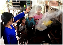 Ngày tết ngán thịt cá làm con gà hấp bia ăn lạ miệng