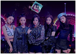 Hào hứng chia sẻ về "em gái" ITZY, TWICE vô tình hé lộ luôn thông tin chưa được JYP công bố