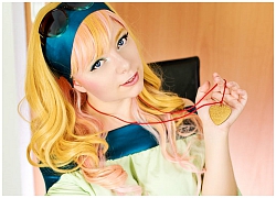 Sheryl Nome ca sĩ Thiên hà trong anime Macross Frontier