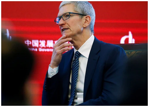 Tim Cook nói về việc giảm giá iPhone: "Để xem mọi chuyện sẽ ra sao"