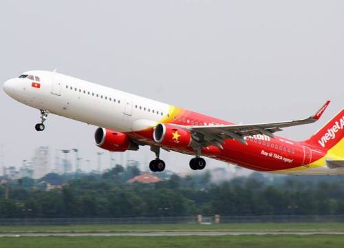 Vietjet nói gì vụ tàu bay hỏng lốp sau khi hạ cánh Tân Sơn Nhất?