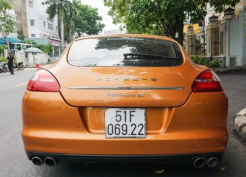 Porsche Panamera 4S của dân chơi Sài Thành hiếm có khó tìm nhờ chi tiết này