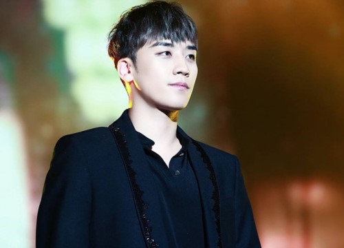 Quán bar của Seungri đóng cửa sau vụ hành hung khách hàng