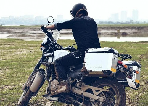 Royal Enfield tổ chức chạy thử xe ADV Himalayan tại track off-road khu vực Long Biên