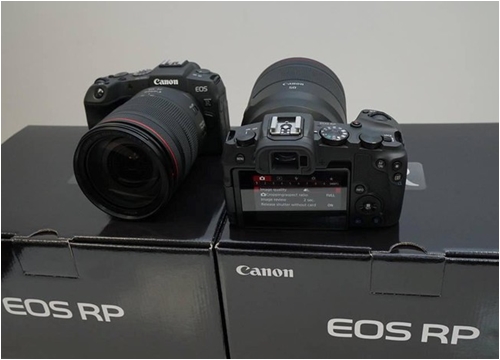 Canon ra mắt máy ảnh full-frame EOS RP siêu gọn nhẹ